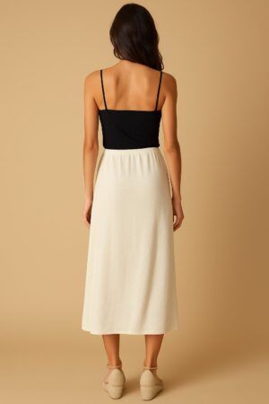 Falda midi detalle cintura