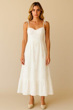 Vestido tiranta calado